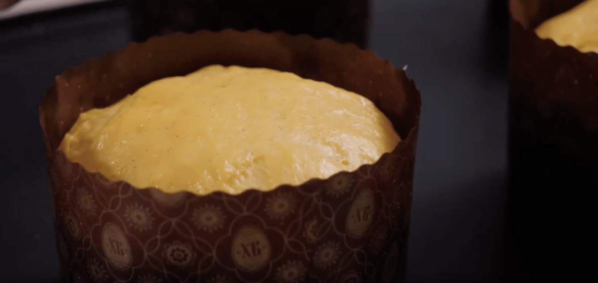 Кулич царский с цукатами
